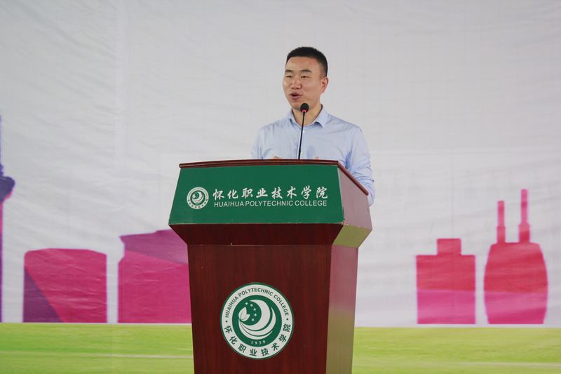 1603243709771009469.jpg _MG_7932.jpg