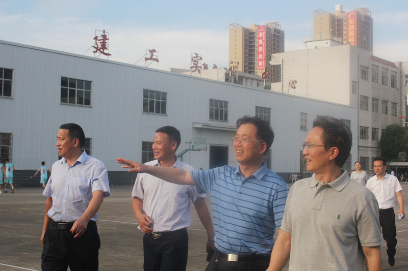 1623296119771031857.jpg 4.jpg