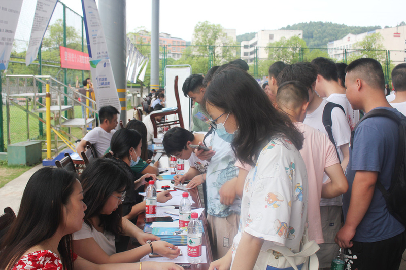 1624244428127010385.jpg IMG_5251.jpg