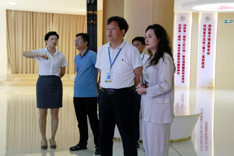 1720795081544059392.png 1720795081544059392.png